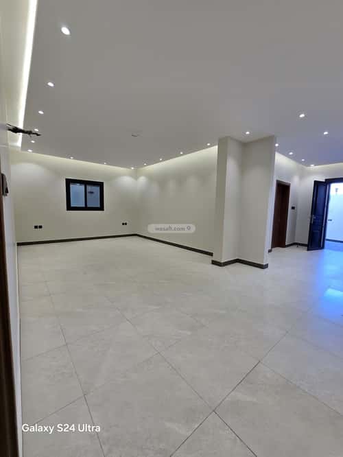 Villa 300 SQM Facing South on 15m Width Street Teebah, North Jeddah, Jeddah