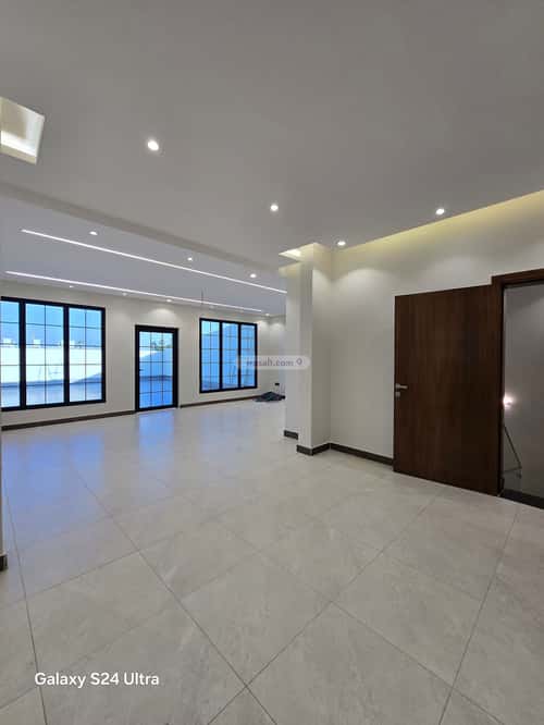 Villa 300 SQM Facing South on 15m Width Street Teebah, North Jeddah, Jeddah