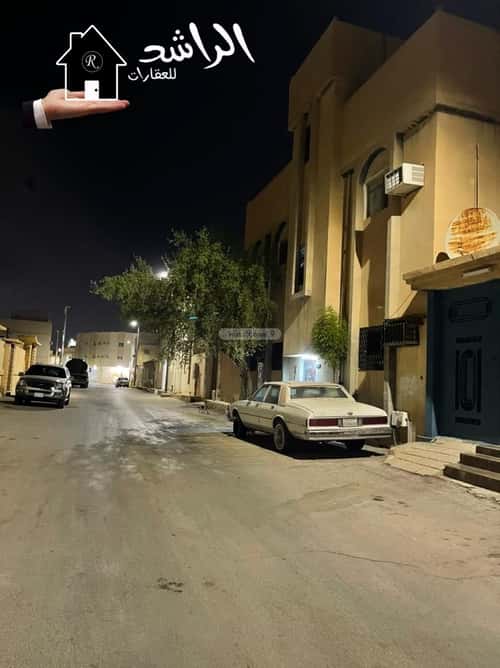 عمارة 221 متر مربع واجهة غربية وسط المدينة، عنيزة