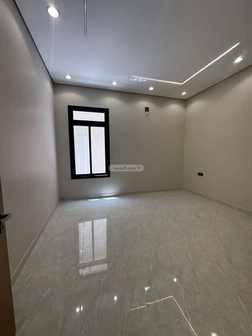 Floor 204.77 SQM with 5 Bedrooms Al-Janadriyah, East Riyadh, Riyadh