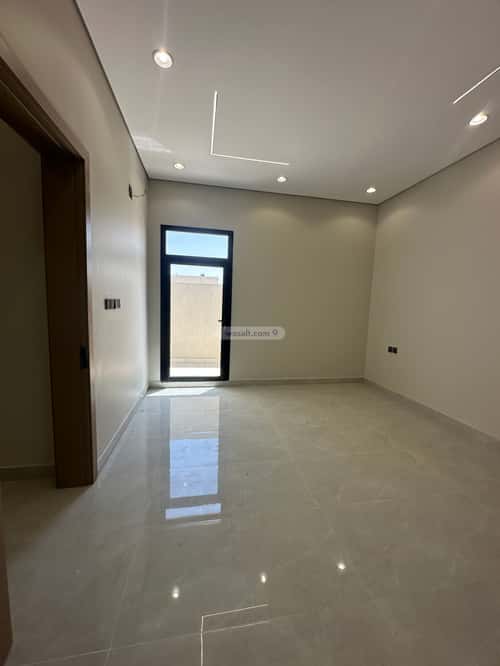 Floor 257.28 SQM with 5 Bedrooms Al-Janadriyah, East Riyadh, Riyadh