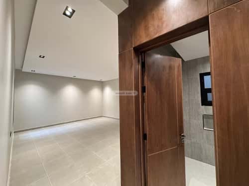 Floor 259 SQM with 5 Bedrooms Al-Yarmuk, East Riyadh, Riyadh