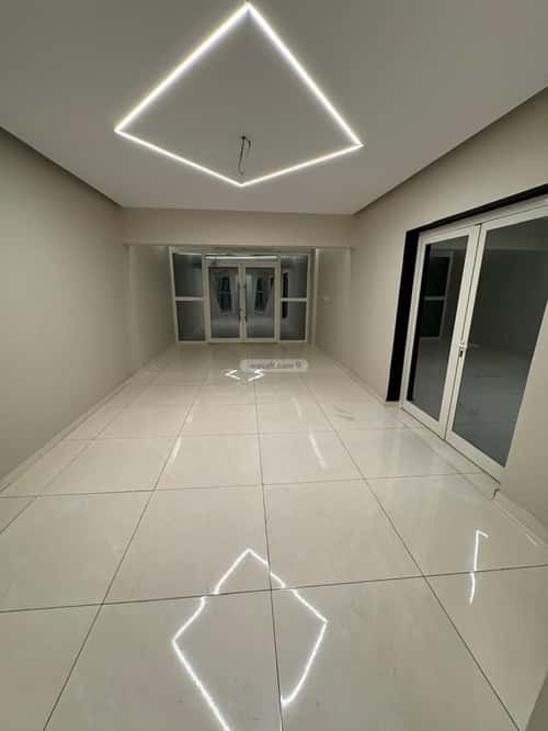 Villa 529 SQM Facing South with 4 Bedrooms Al Rawdhah, North Jeddah, Jeddah
