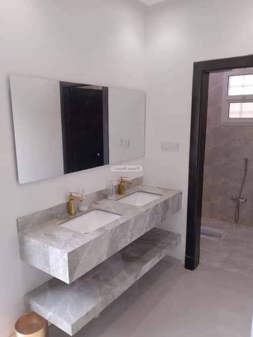 Villa 229.33 SQM Facing East with 10 Bedrooms Dahrat Laban, West Riyadh, Riyadh