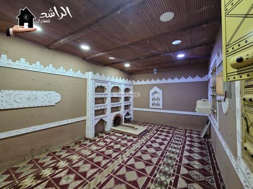 Villa 411.8 SQM Facing East on 40m Width Street City Center, Eanizah