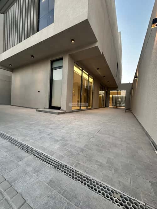 Villa 312 SQM Facing South on 18m Width Street Al Seef, Aldammam