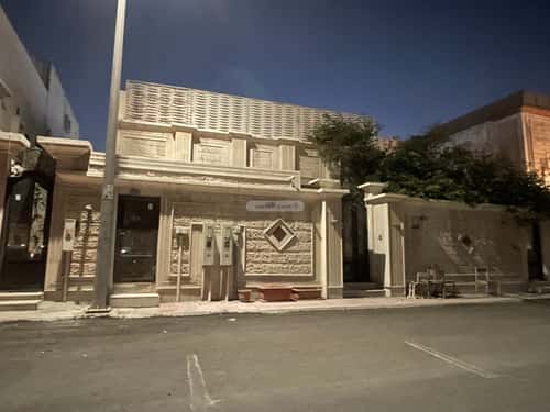 Villa 500 SQM with 1 Apartment Facing South Al Manar, Aldammam