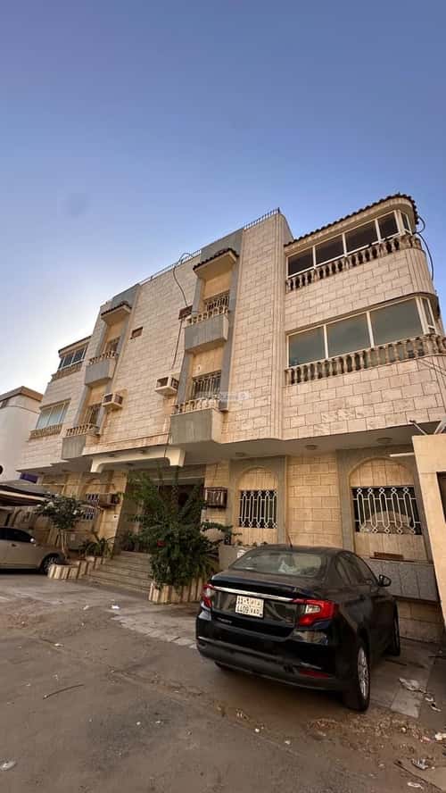 Building 483 SQM Facing East Al Bawadi, North Jeddah, Jeddah