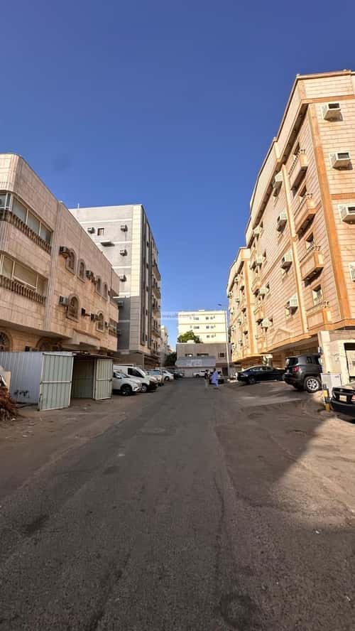 Building 483 SQM Facing East Al Bawadi, North Jeddah, Jeddah