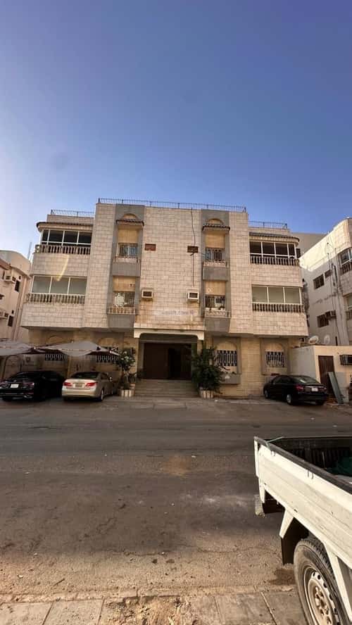 Building 483 SQM Facing East Al Bawadi, North Jeddah, Jeddah
