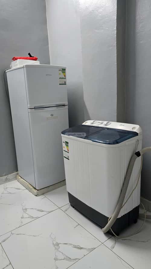 Building 99 SQM Facing South Al-Shuhada' Al-Janoubiyah, Alttayif
