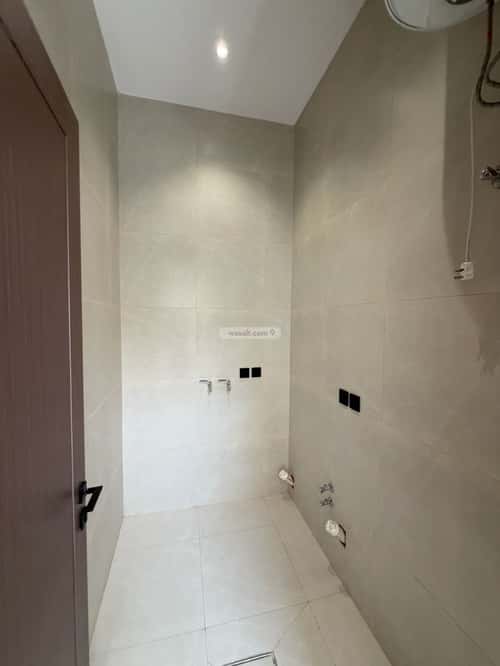 Apartment 227.75 SQM with 6 Bedrooms Al Harbiya, Khamis Mushait