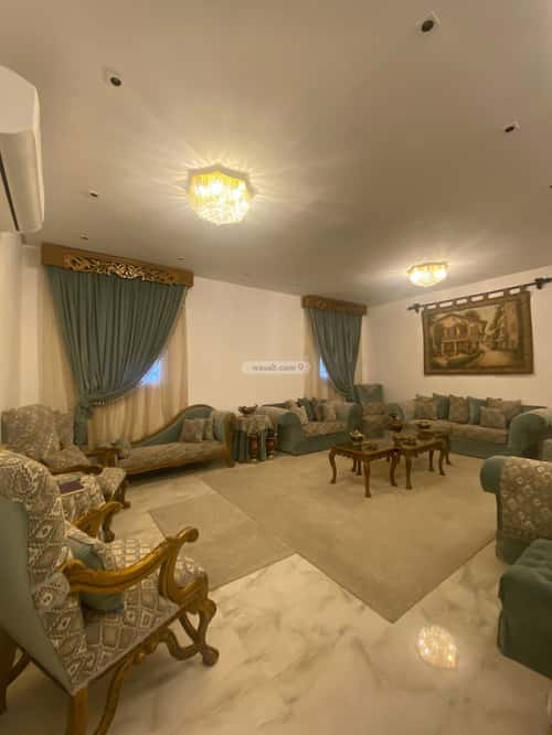 Building 1105.35 SQM Facing South Alhesaynia, Makkah Al Mukarramah