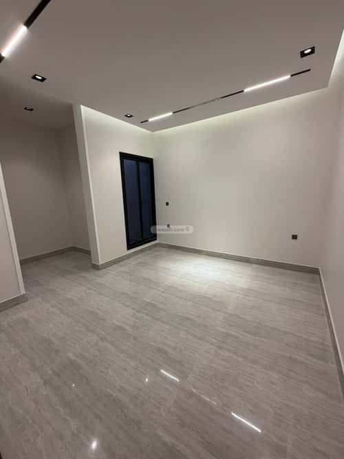 Floor with 5 Bedrooms Ar-Rimal, East Riyadh, Riyadh