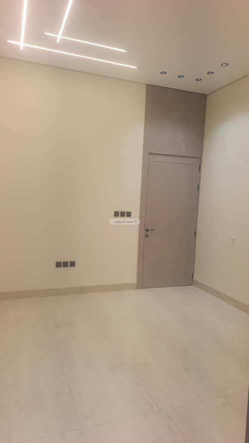 Villa 250 SQM King Fahad Dist, Aldammam