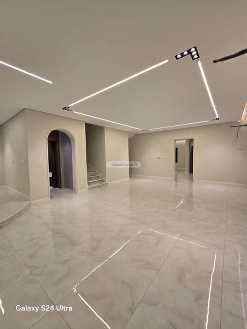 Villa 456 SQM Facing East on 15m Width Street Al Zomorod, North Jeddah, Jeddah