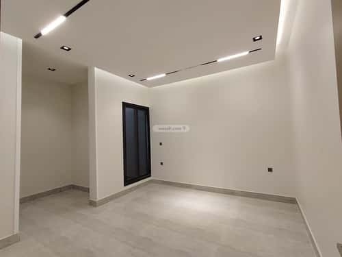 Floor 271.51 SQM with 4 Bedrooms Ar-Rimal, East Riyadh, Riyadh