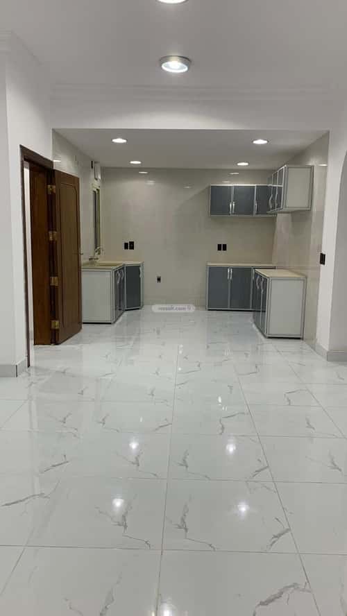 عمارة 705 متر مربع واجهة شمالية الجوهرة، الدمام