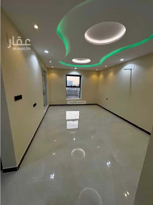 فيلا 300 متر مربع شمالية على شارع 18م الاناهي، المدينة المنورة