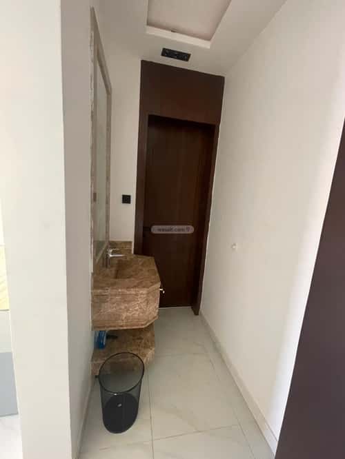شقة 244.72 متر مربع بغرفة عكاظ، جنوب الرياض، الرياض