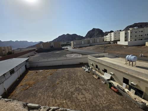 Villa 2297 SQM Facing East on 16m Width Street Al Malqa, Madinah