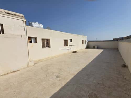 Villa 2297 SQM Facing East on 16m Width Street Al Malqa, Madinah