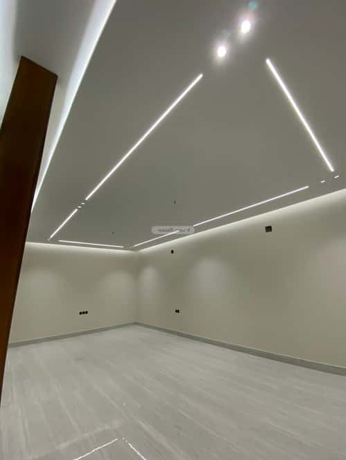 Villa 432 SQM Facing West on 15m Width Street Al Bayan, East Riyadh, Riyadh