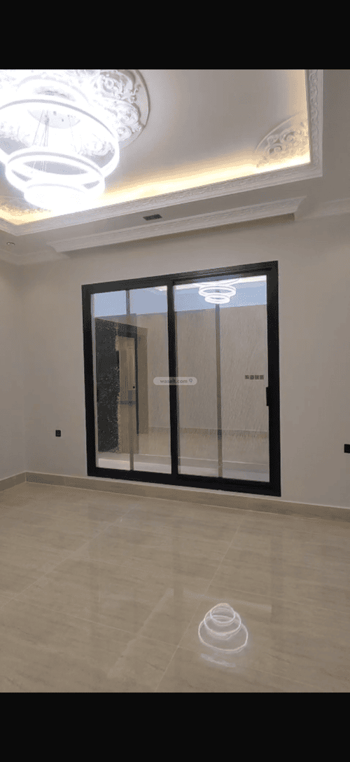 فيلا 342 متر مربع غربية على شارع 40م اللؤلؤ، الخبر