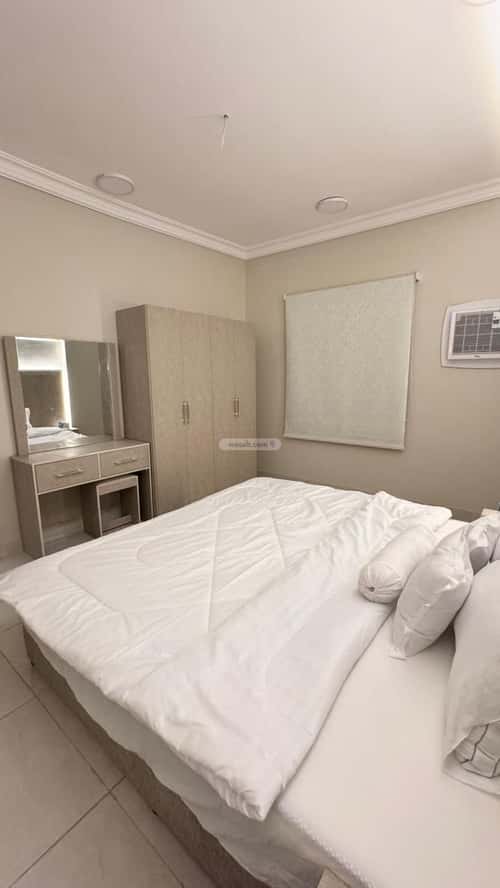 Building 550 SQM with 7 Floors Al Khalidiyah, Madinah