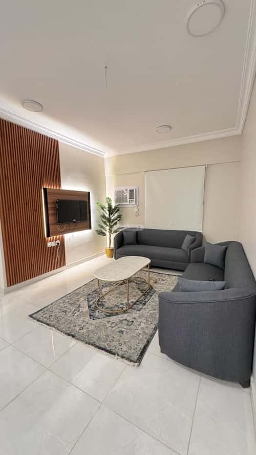 Building 550 SQM with 7 Floors Al Khalidiyah, Madinah