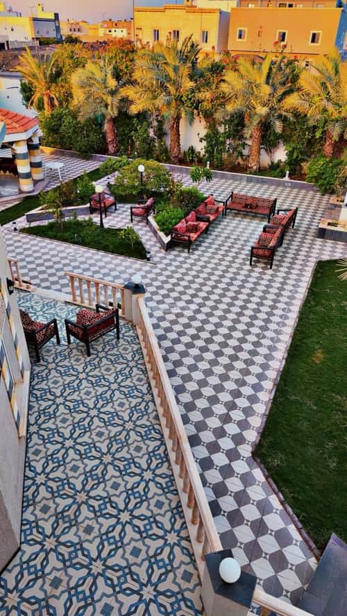 Rest House 900 SQM Facing North on 24m Width Street Al Sukb, Madinah