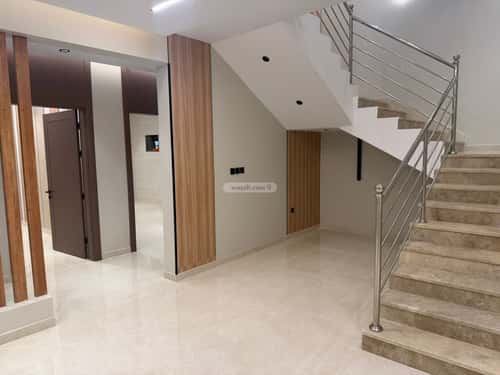فيلا 341.8 متر مربع شمالية شرقية على شارع 15م المروج، صامطة