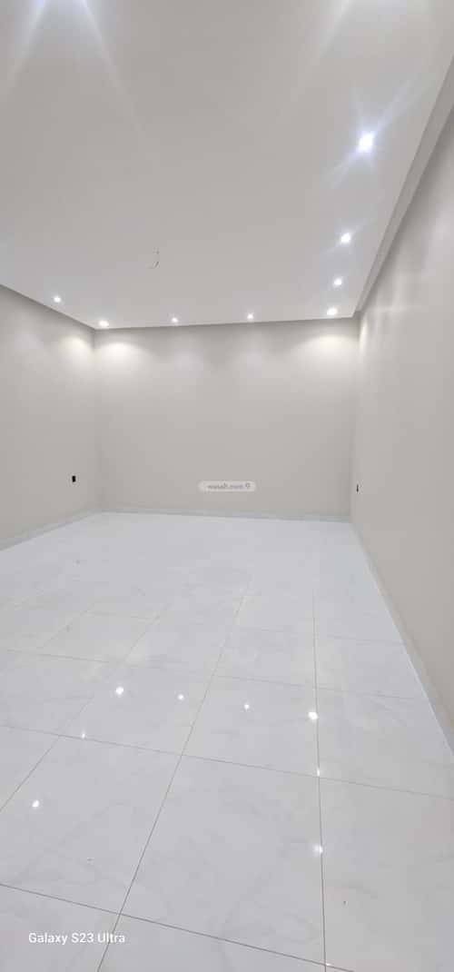 Villa 400 SQM Facing North West on 32m Width Street Al Frosyah, East Jeddah, Jeddah
