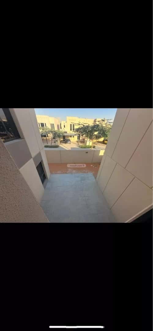 Villa 400 SQM Facing South with 6 Bedrooms Sedra, Riyadh