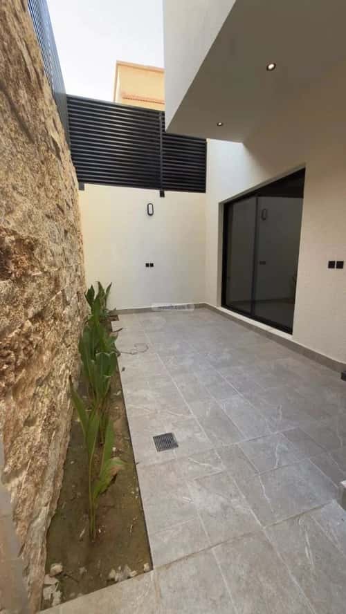 Villa 201.62 SQM Facing West on 15m Width Street Ad-Duraihemiyah, West Riyadh, Riyadh