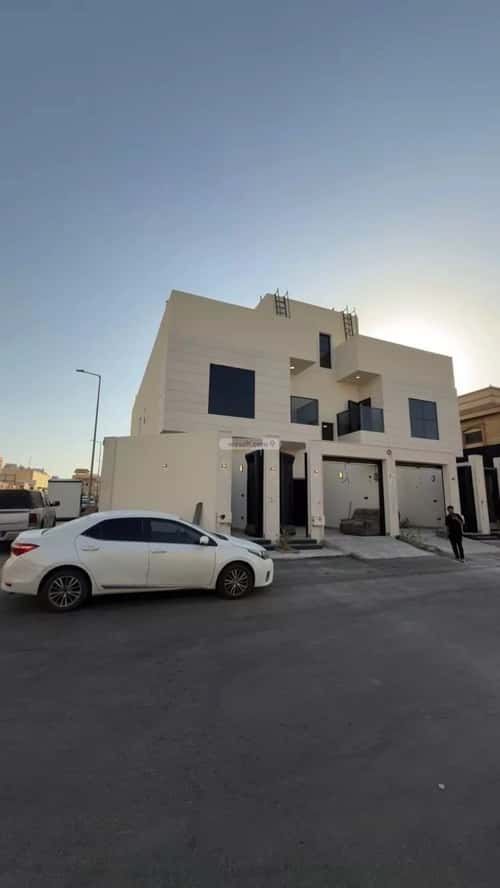 Villa 201.62 SQM Facing West on 15m Width Street Ad-Duraihemiyah, West Riyadh, Riyadh