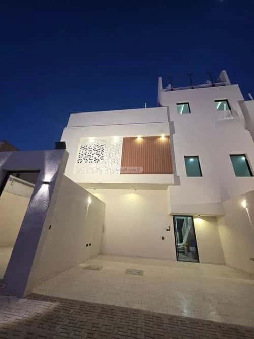 Floor 219.38 SQM with 5 Bedrooms Shubra, West Riyadh, Riyadh