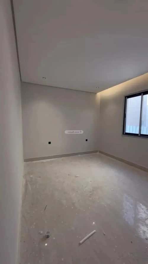Villa 200 SQM Facing East on 20m Width Street Middle Al-Uraija, West Riyadh, Riyadh
