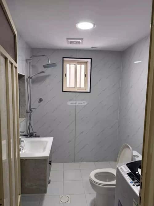 Building 900 SQM Facing South Al Aqrabyah, Khobar