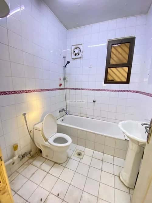 Apartment 720 SQM with 4 Bedrooms Al-Nuzha, North Riyadh, Riyadh