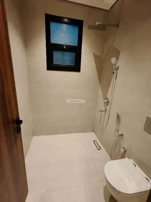 Floor 259.9 SQM with 7 Bedrooms Al-Yarmuk, East Riyadh, Riyadh