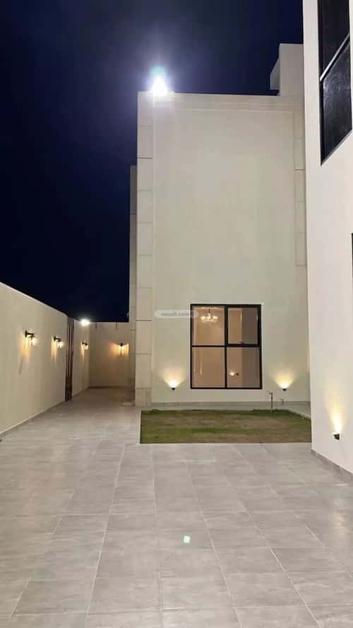 Villa 400 SQM Facing North East on 15m Width Street Al-Shafa, Bariduh