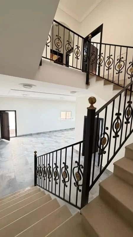 Villa 605 SQM Facing East on 32m Width Street Al Shate|E, North Jeddah, Jeddah