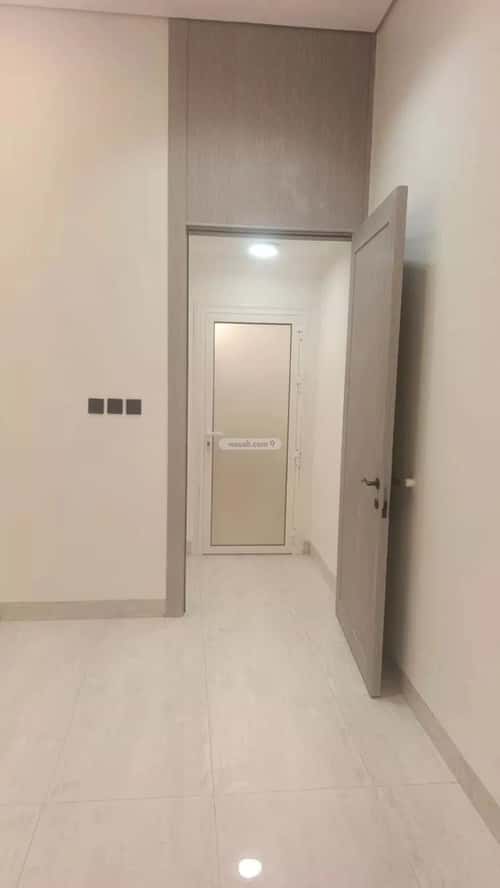Villa 250 SQM King Fahad Dist, Aldammam