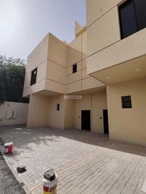 فيلا 375.7 متر مربع واجهة جنوبية ب 8 غرف الضباط، وسط الرياض، الرياض