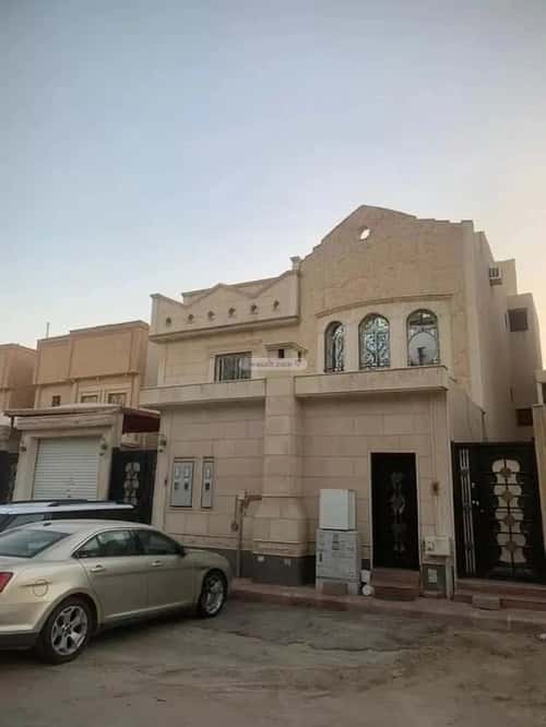 فيلا 420 متر مربع شرقية على شارع 15م المونسية، شرق الرياض، الرياض