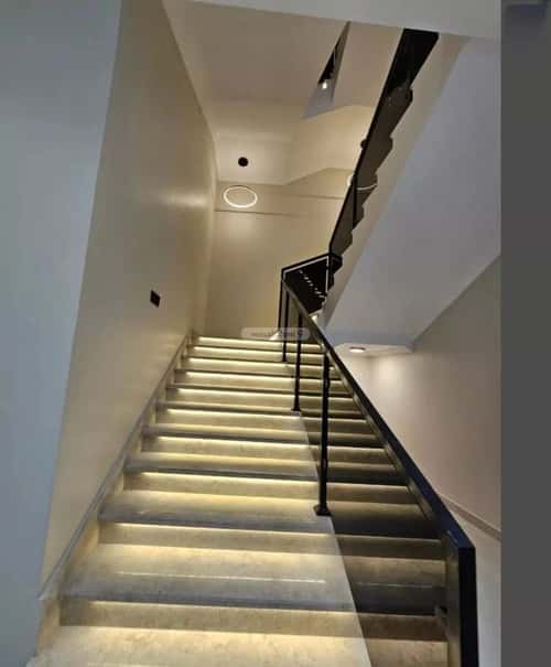 Villa 300 SQM Facing North on 15m Width Street Al Rahmanyah, East Jeddah, Jeddah