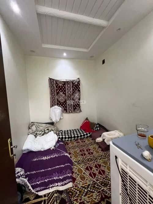 Floor 132.94 SQM with 5 Bedrooms Al-Aziziyah, South Riyadh, Riyadh