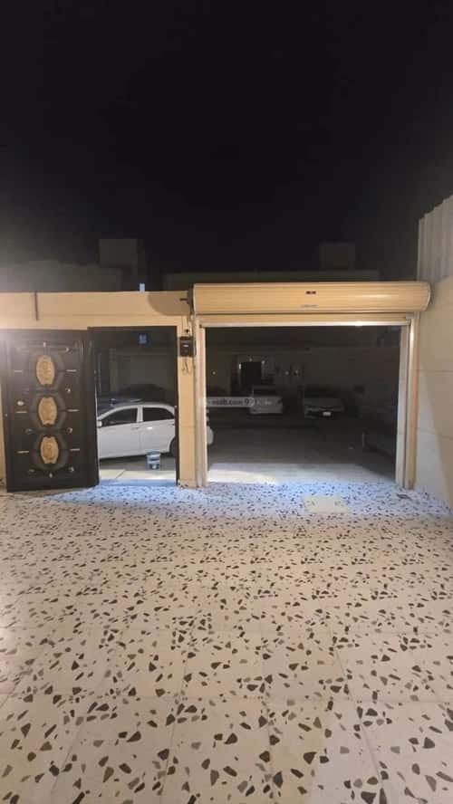 دور 176.72 متر مربع ب 5 غرف الدار البيضاء، جنوب الرياض، الرياض
