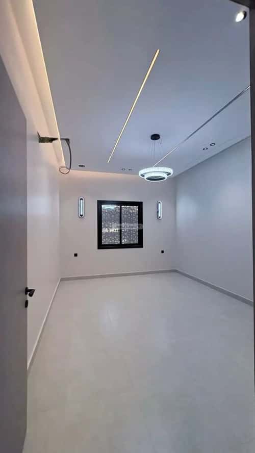 Floor 312.37 SQM with 6 Bedrooms Haya Al Aziziyah, Madinah